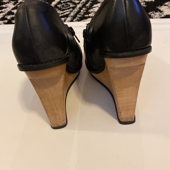 Aldo Bootie - Picture 8 of 10